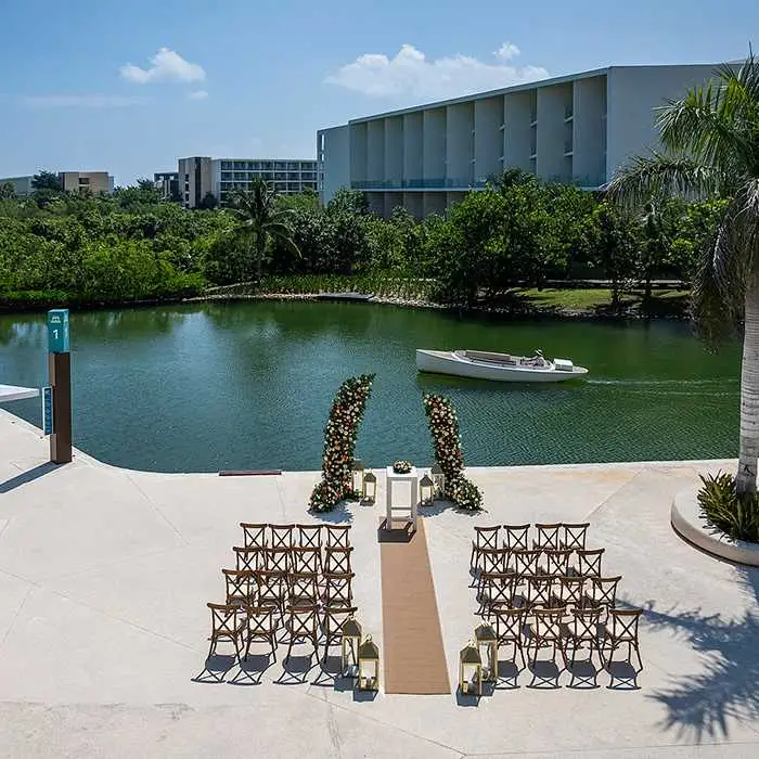 Weddings_by_Palladium_CMU_garden_blooms_galeria_4