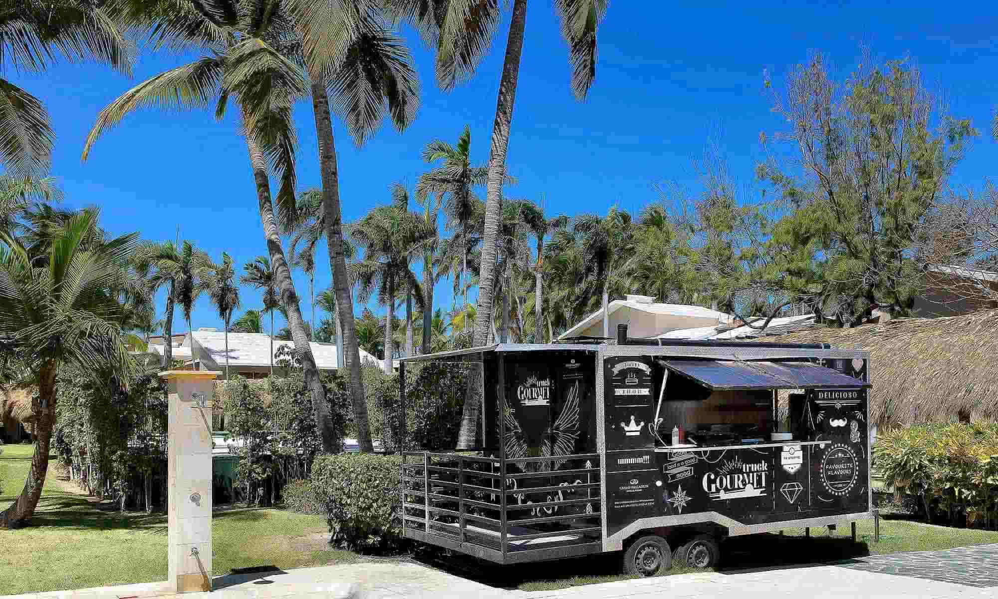 Grand Palladium Punta Cana Resort Spa Gastronomia Bar food truck