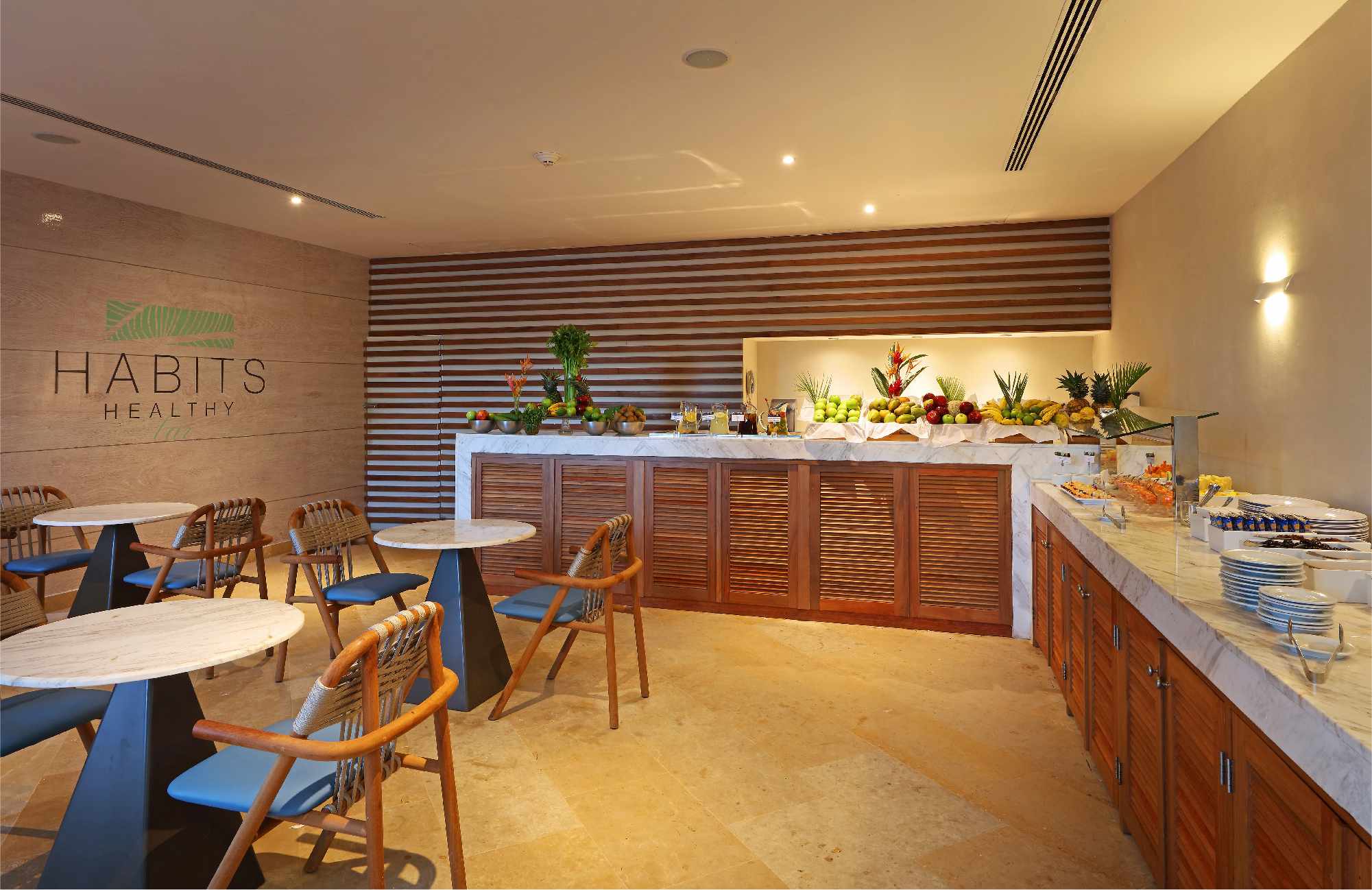 Grand Palladium Punta Cana Resort Spa Gastronomia Bar Habits